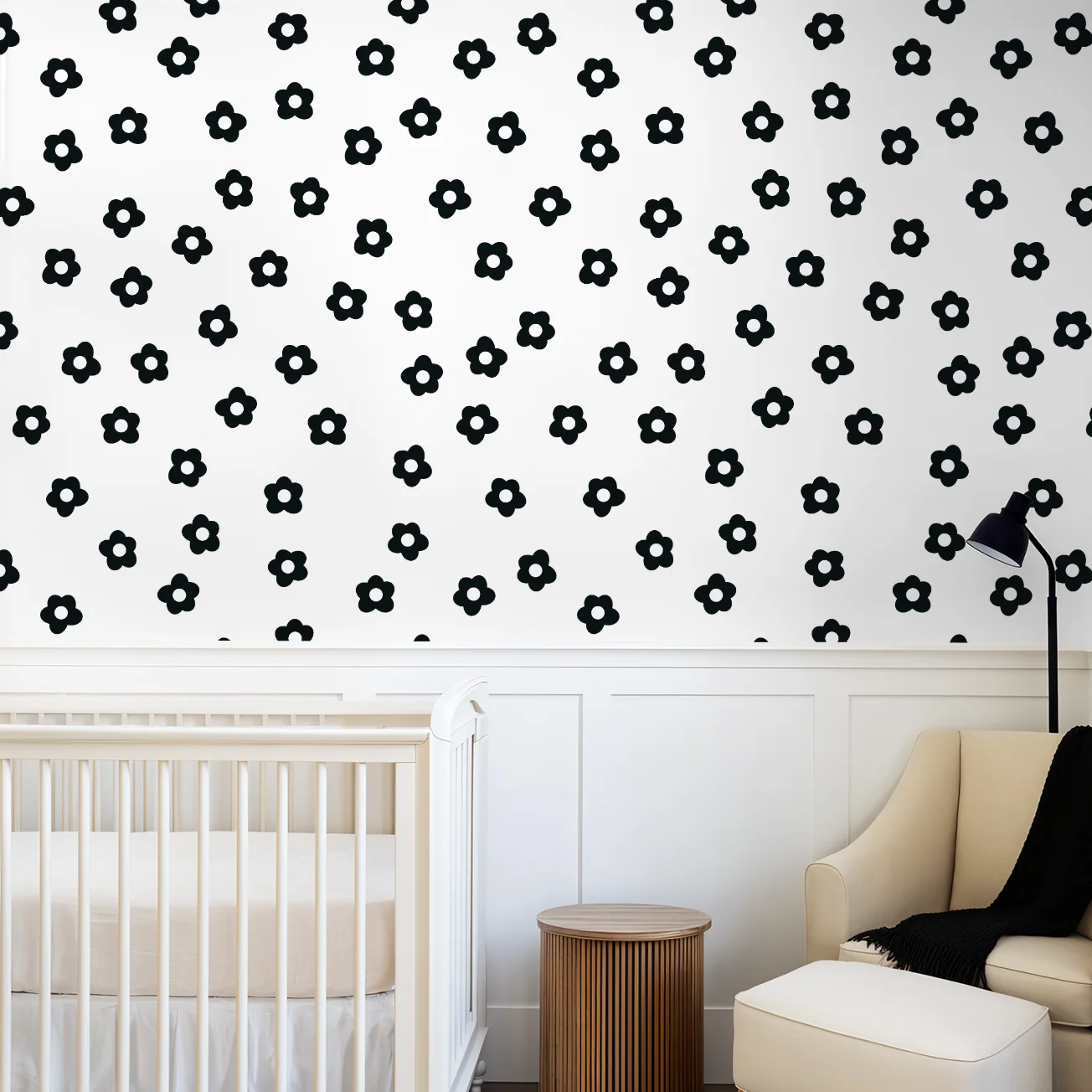 Daisy Dot (Black) Wallpaper - Image 5